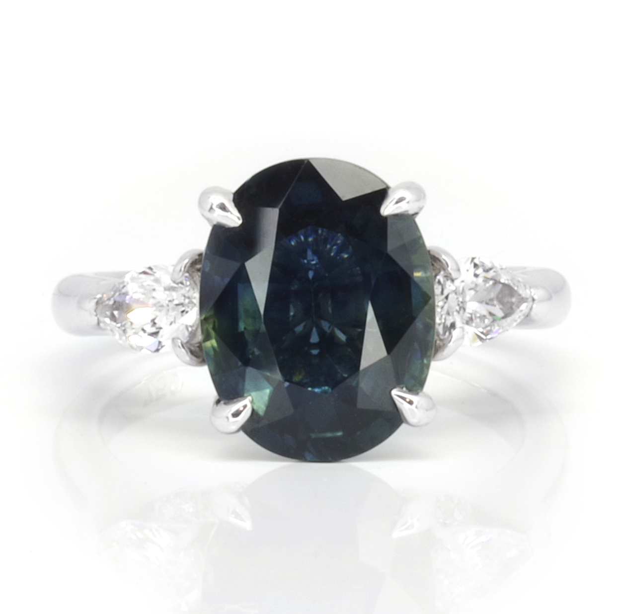 RING | 18K White Gold Sapphire Pear and Diamond Ring