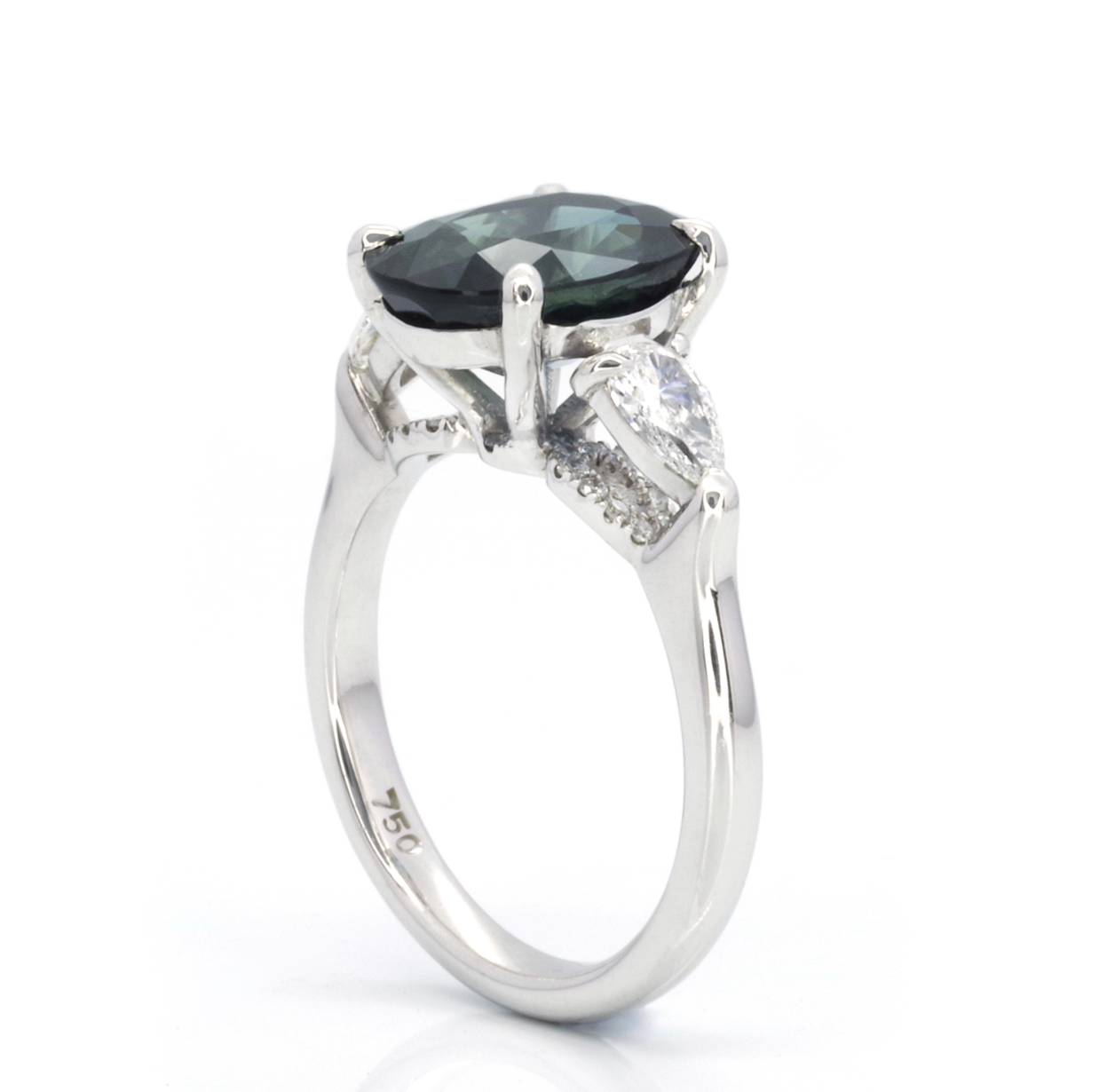 RING | 18K White Gold Sapphire Pear and Diamond Ring